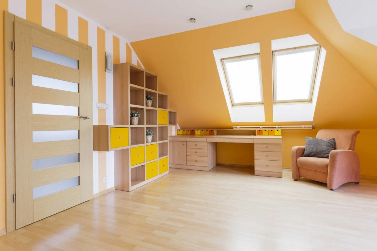 Best Paint Colors For Creativity: Experts Reveal Paint Codes - yellow and oorange room for creativity dp 125317054 DS