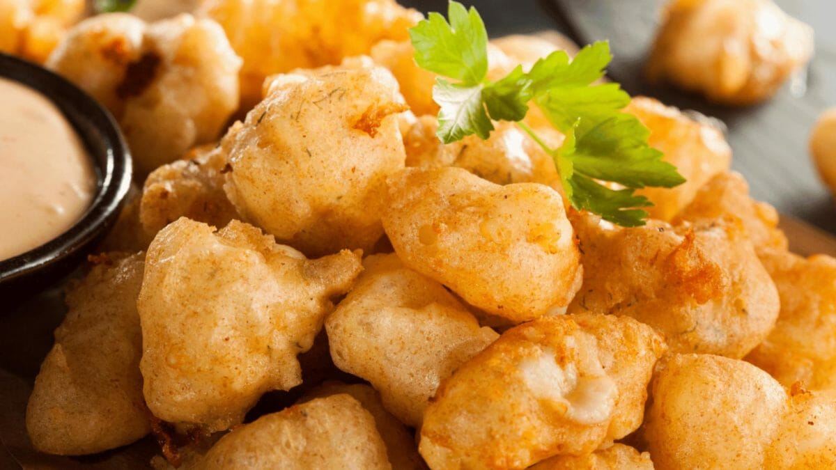 10 Old-School Appetizers That People Still Love Today - fried cheese curds dp46666733