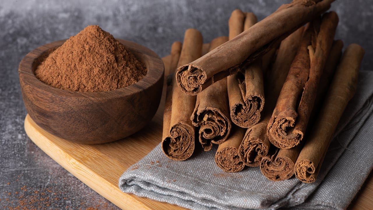 The Common Spice that Keeps Roaches at Bay - cinnamon ss2180121165