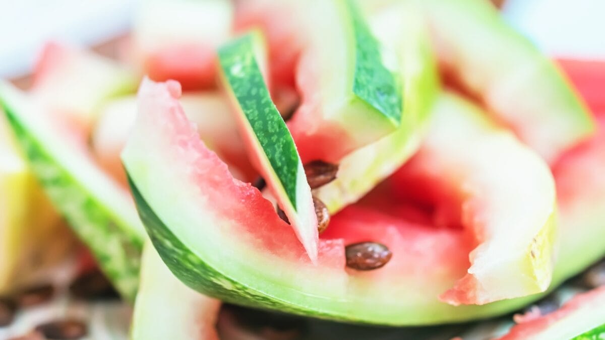 7 Nutritional Benefits of Watermelon Rinds That Will Make You Think Twice Before Throwing Them Away - anti inflammatory dp162969070