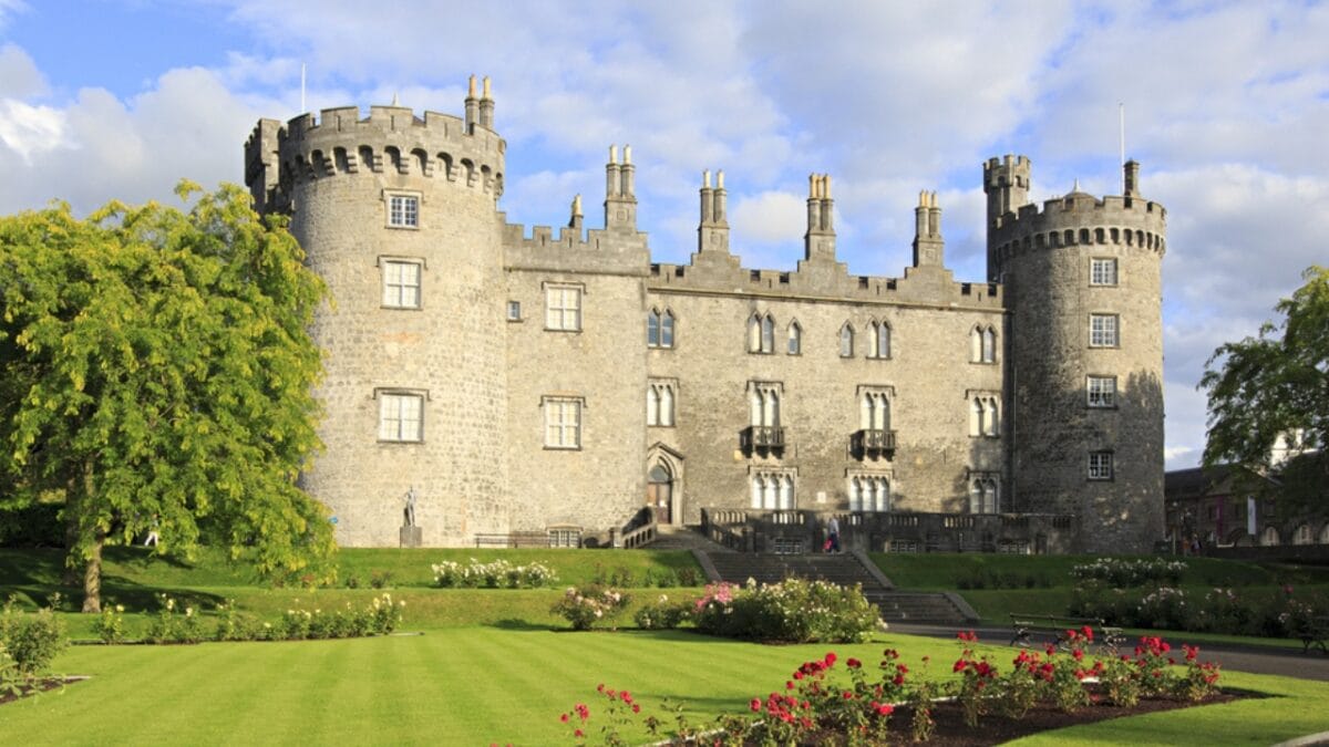 History’s Guardians: 15 Castles That Time Couldn’t Defeat - kilkenny castle ireland ss243426922