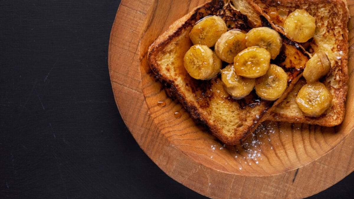 Where to Find the Best Cheap Breakfast in Every State - Louisiana Bananas Foster Pain Perdu dp327845424