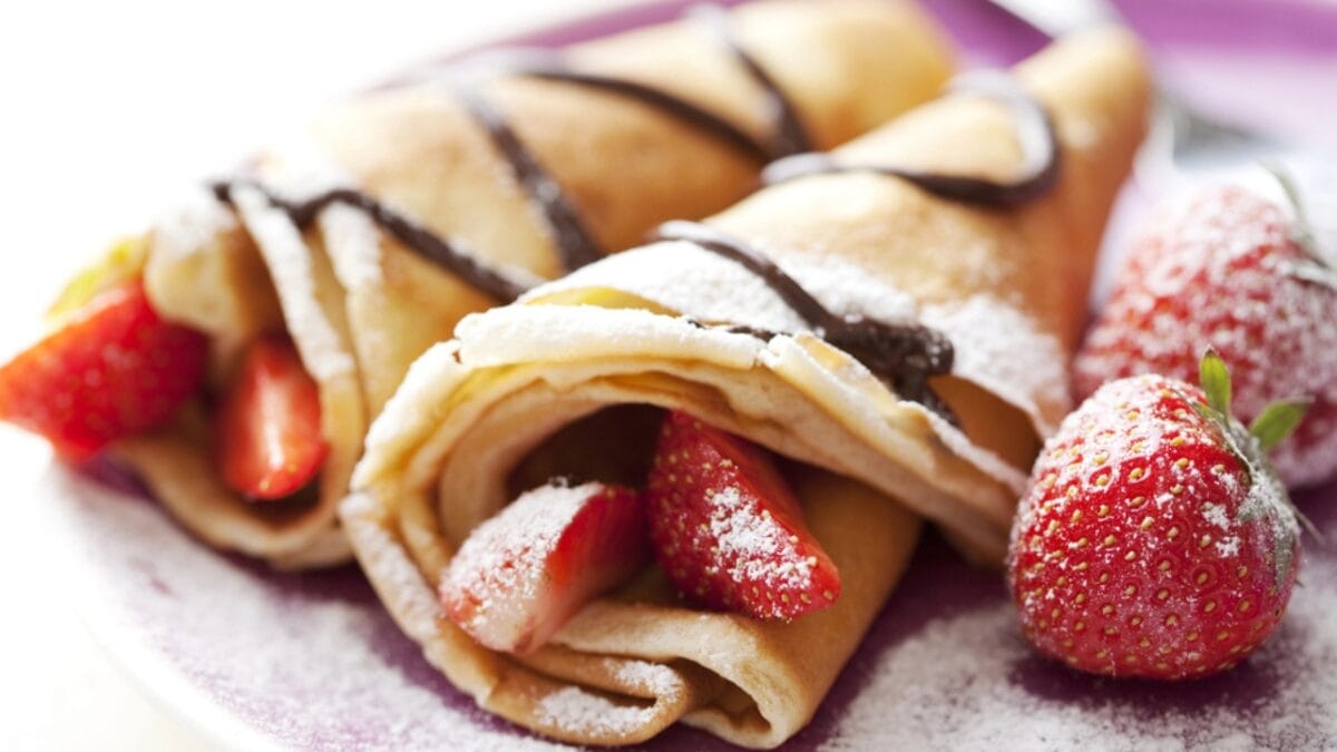 Where to Find the Best Cheap Breakfast in Every State - Missouri crepes dp6362367