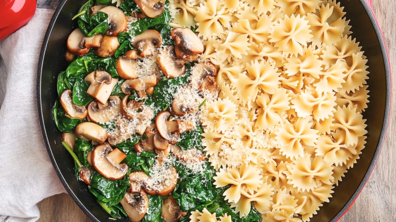 This Parmesan Spinach Mushroom Pasta Skillet Recipe is Savory, Creamy & Ready in Minutes - Parmesan Spinach Mushroom Pasta Skillet recipe 2