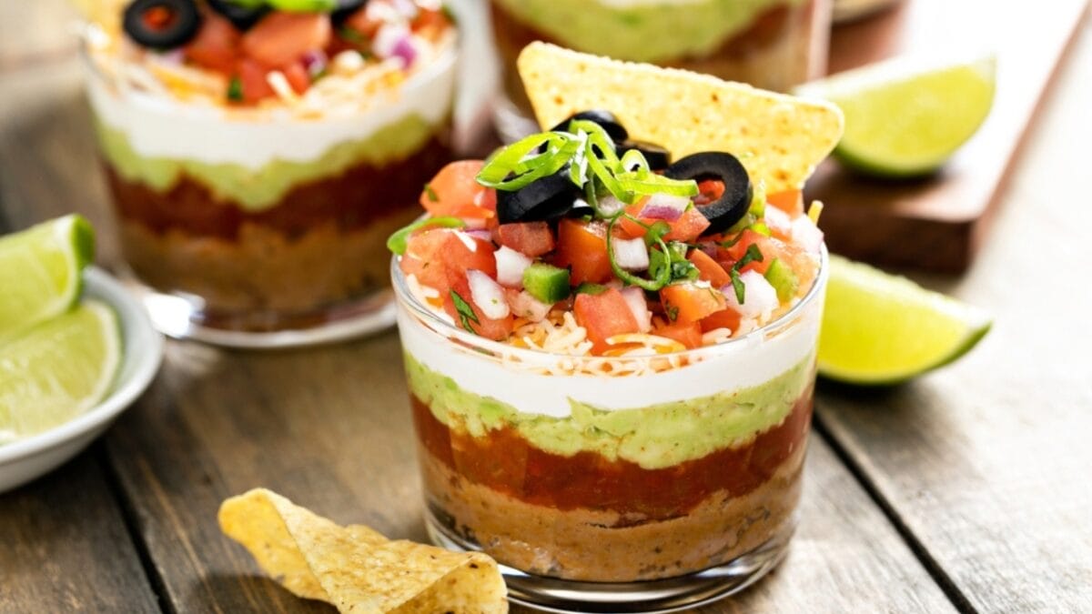 10 Old-School Appetizers That People Still Love Today - Seven Layer Dip ss2109490712