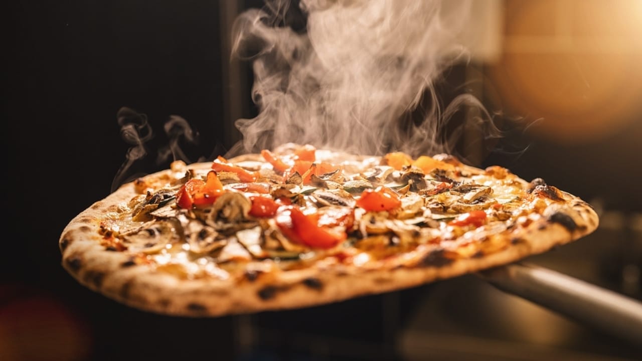 Reheat Pizza Like a Pro: 5 Ways to Get That Perfect Slice - pizza ss2213218685