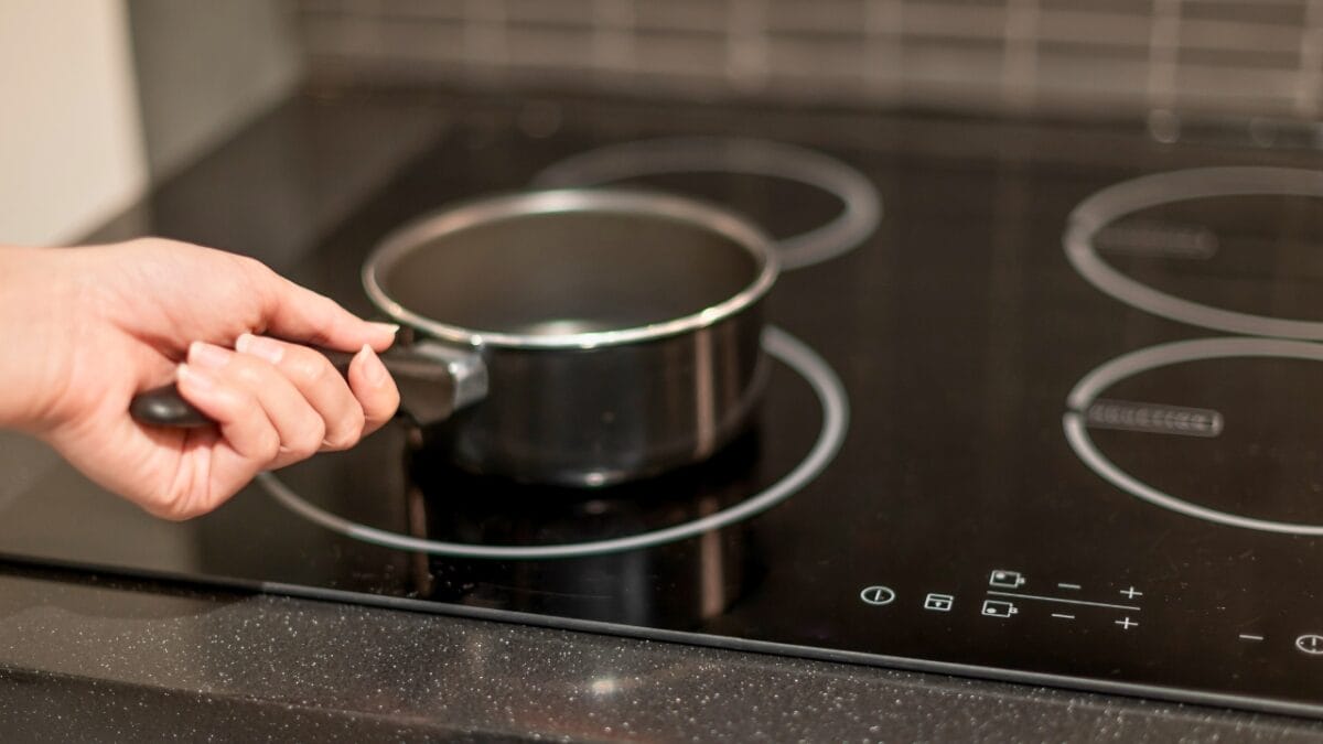 The Dangers of Gas Stoves: Why It's Time to Rethink Your Kitchen Appliances - electric oven range ss2144640631 2