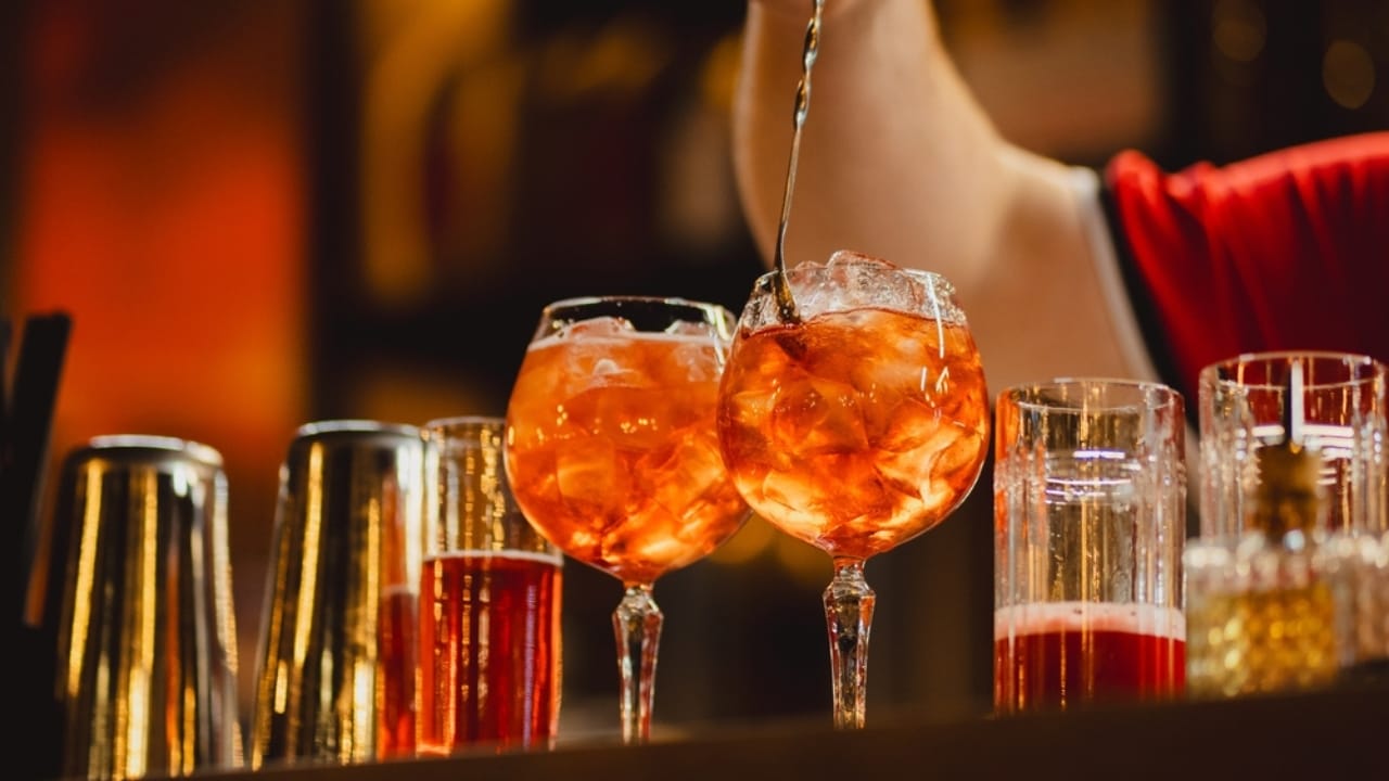 Mastering the Art of Simplicity: 20 Delicious 3-Ingredient Cocktails - Aperol spritz cocktail car ss2424664177