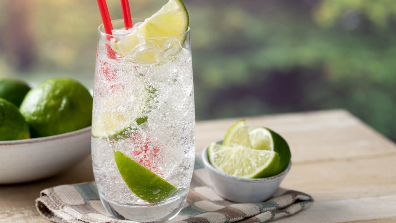 Mastering the Art of Simplicity: 20 Delicious 3-Ingredient Cocktails - Dauphines Roffignac ss2289766519
