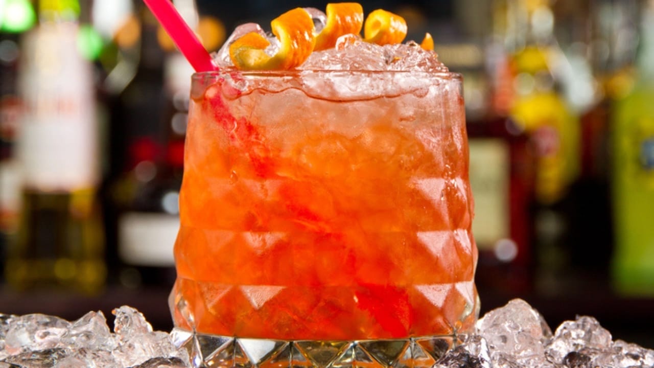 Mastering the Art of Simplicity: 20 Delicious 3-Ingredient Cocktails - Frozen Sherry Cobbler dp34591661