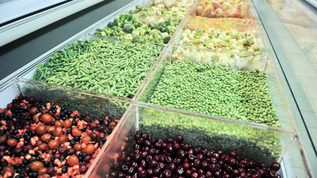 19 Ways to Slash Your Food Costs Without Sacrificing Quality - Frozen fruits and vegetables dp37736801