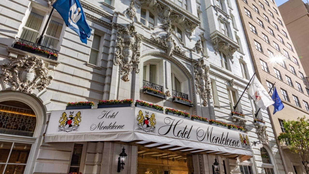 50 of the Best Dog-Friendly Hotels in the U.S. - Louisiana Hotel Monteleone ss2391280079