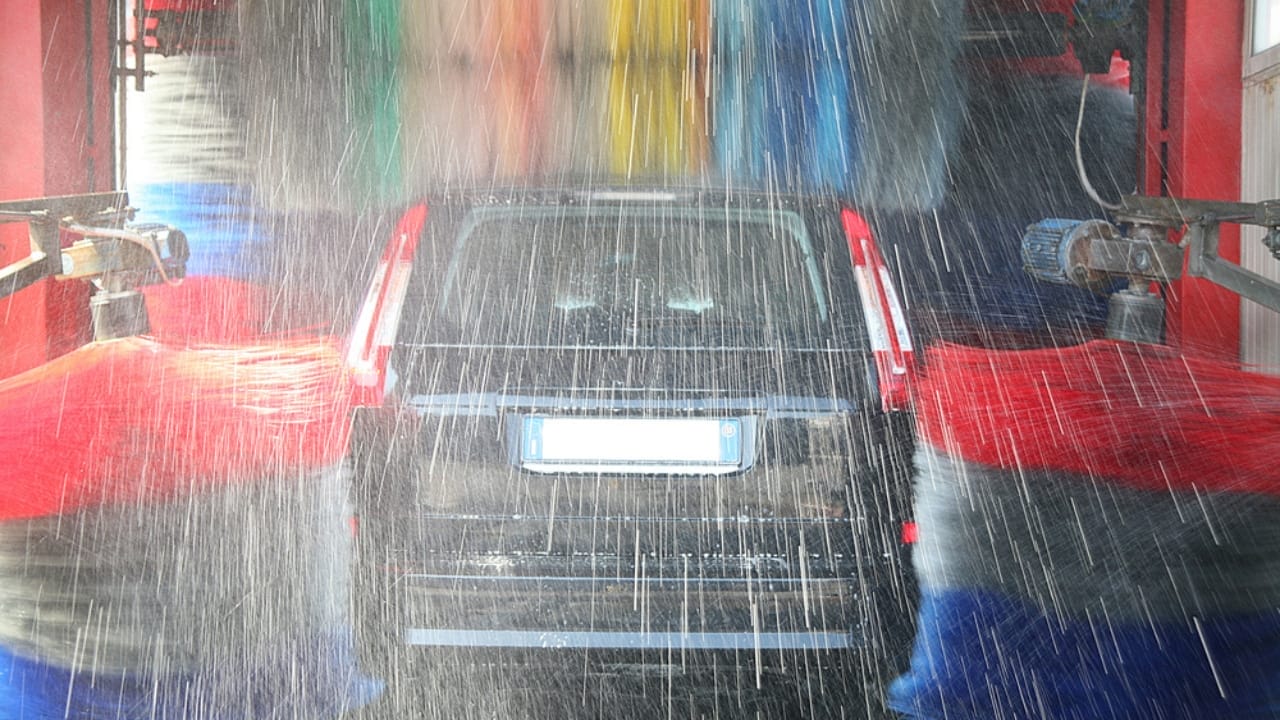 Automatic Car Washes May Be Costing You More Than You Think - Running water car wash dp178701744