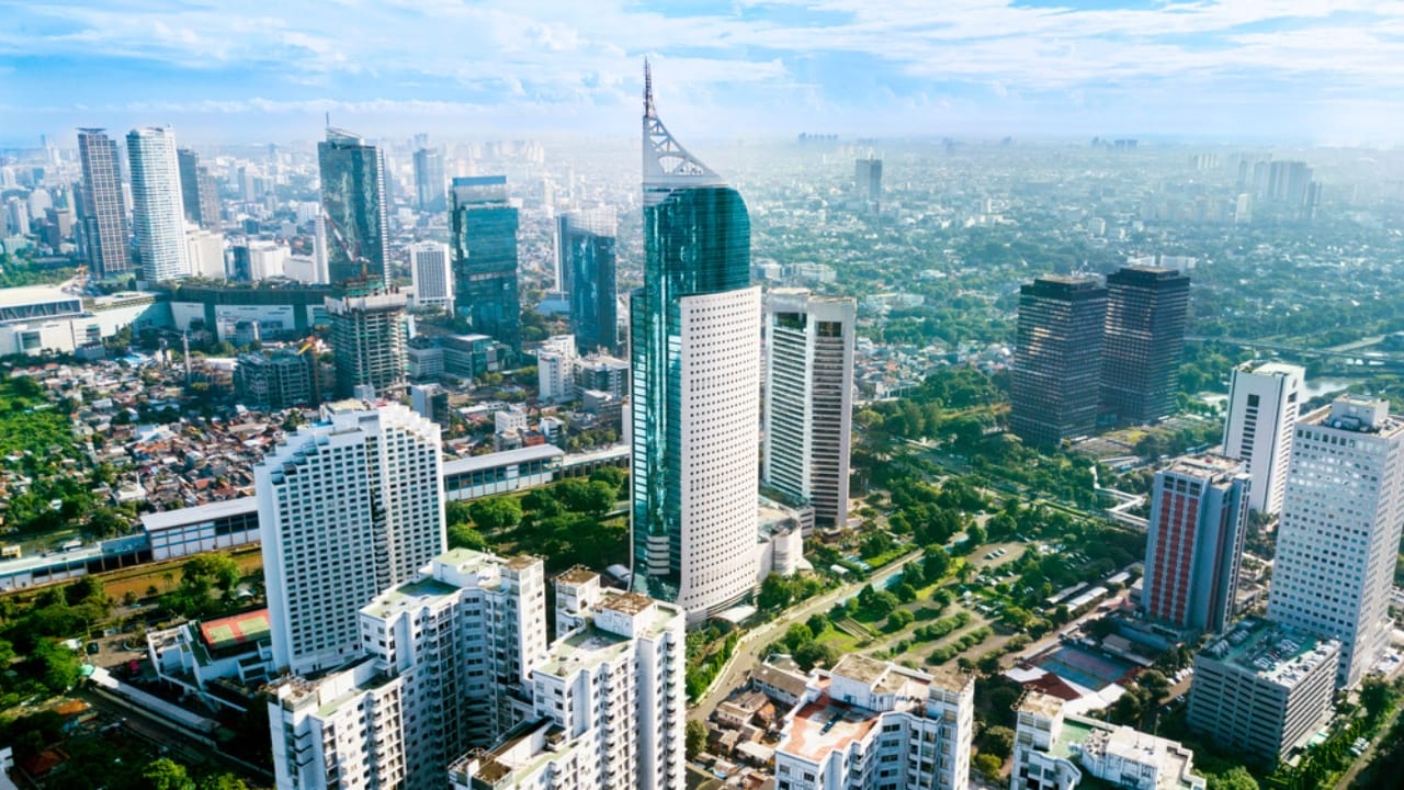 15 Global Hotspots Most Vulnerable to Water Crises - Jakarta Indonesia dp188243132