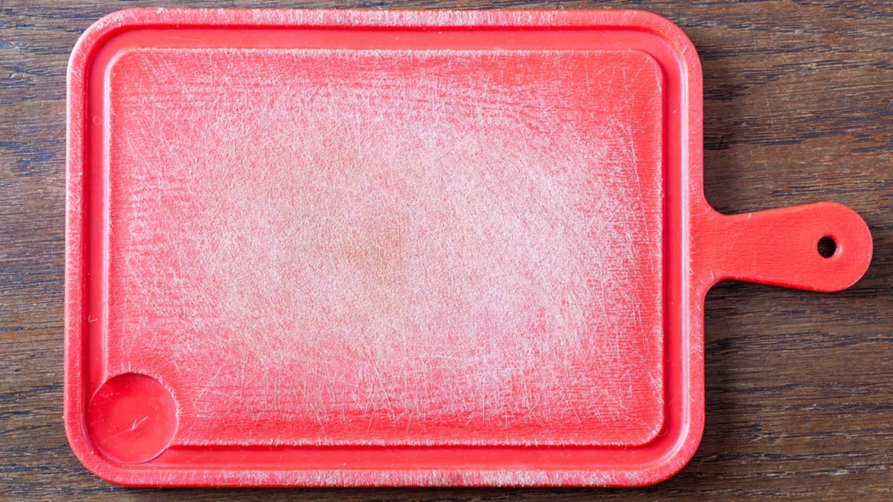 Millennial Minimalism: 15 Things to Let Go of in Your 30s - plastic cutting board dp94165702