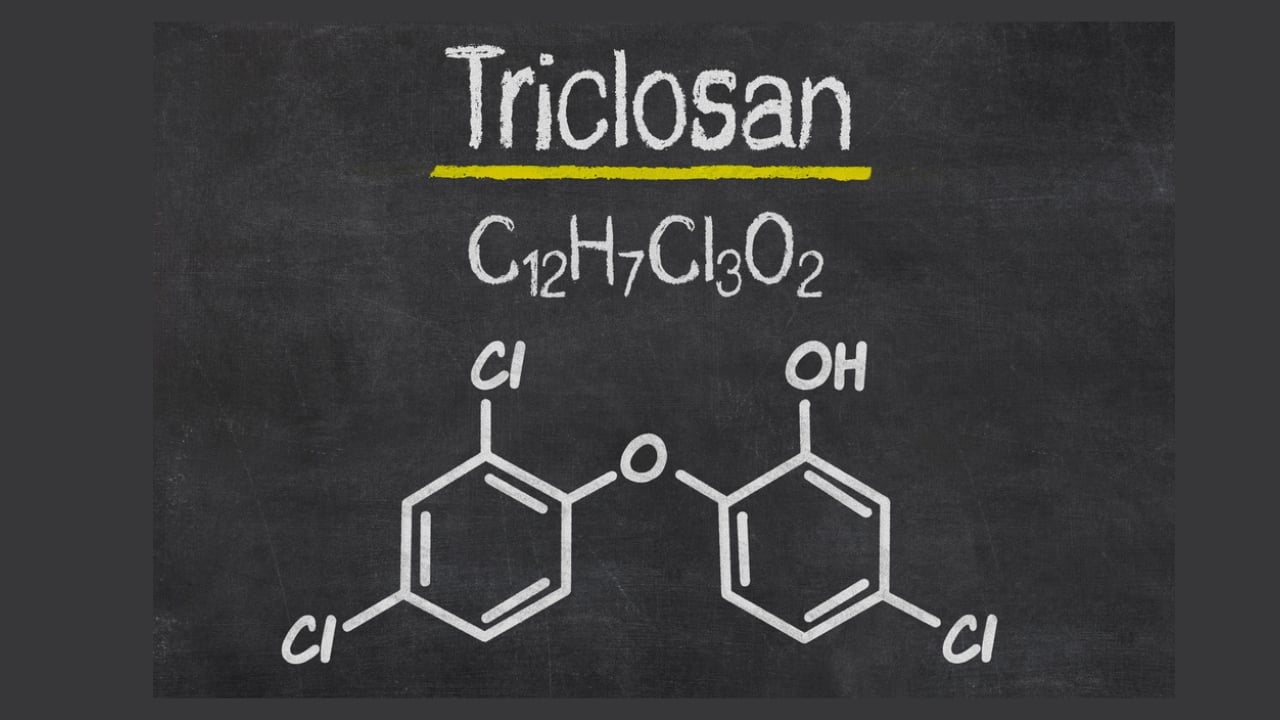 11 Common Shampoo Ingredients Linked to Bald Spots & Thinning Hair - triclosan dp113042998