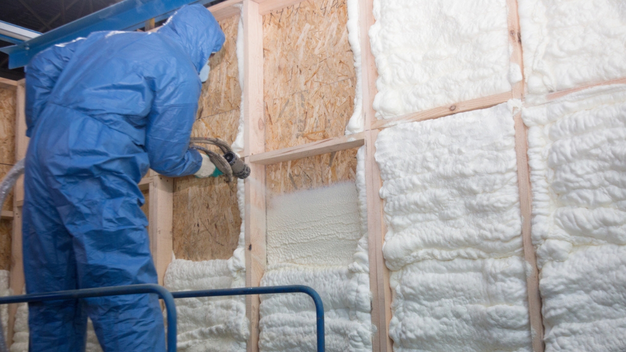 Why Spray Foam Insulation Is Now a Red Flag for Lenders - Foam applied to the wall dp314053036 dnoh