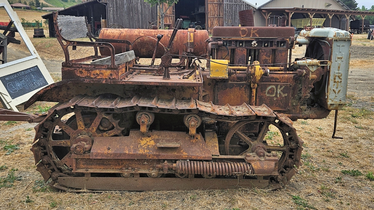The Civil War Transformed American Farming Forever - Caterpillar Tractor wc
