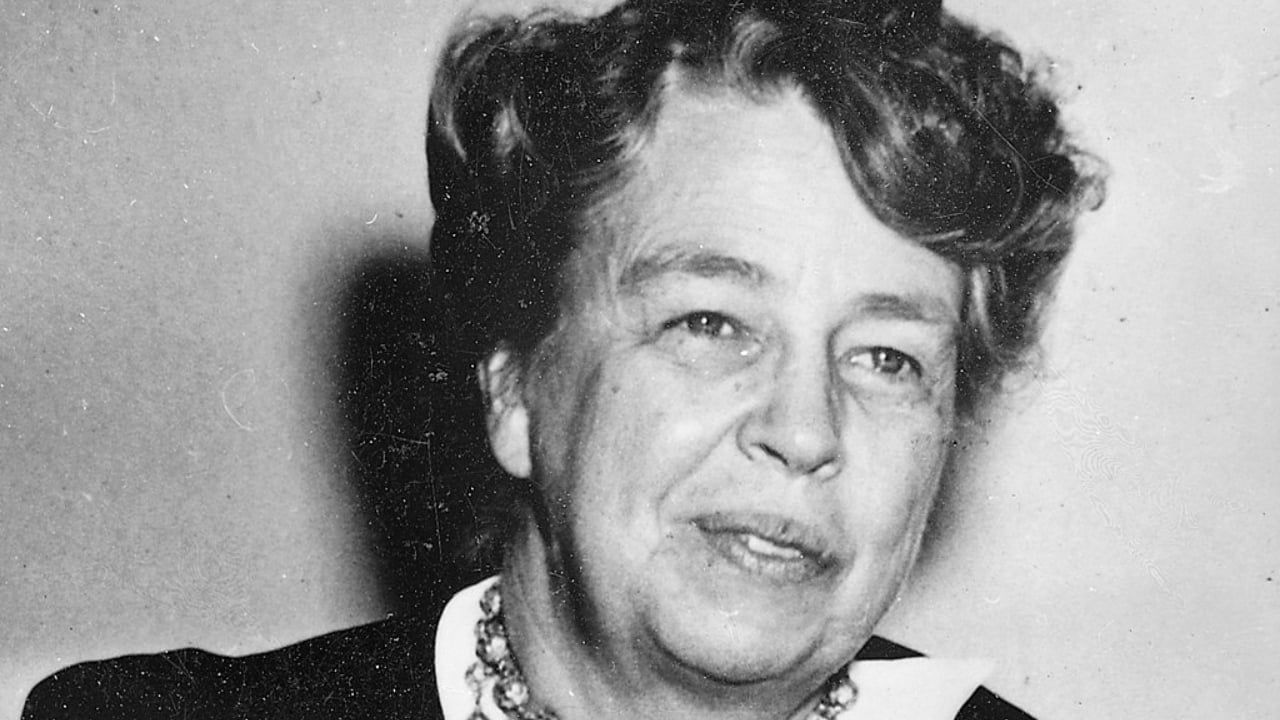8 Leaders Who Turned Gardens Into Lifelines During War - eleanor roosevelt wc