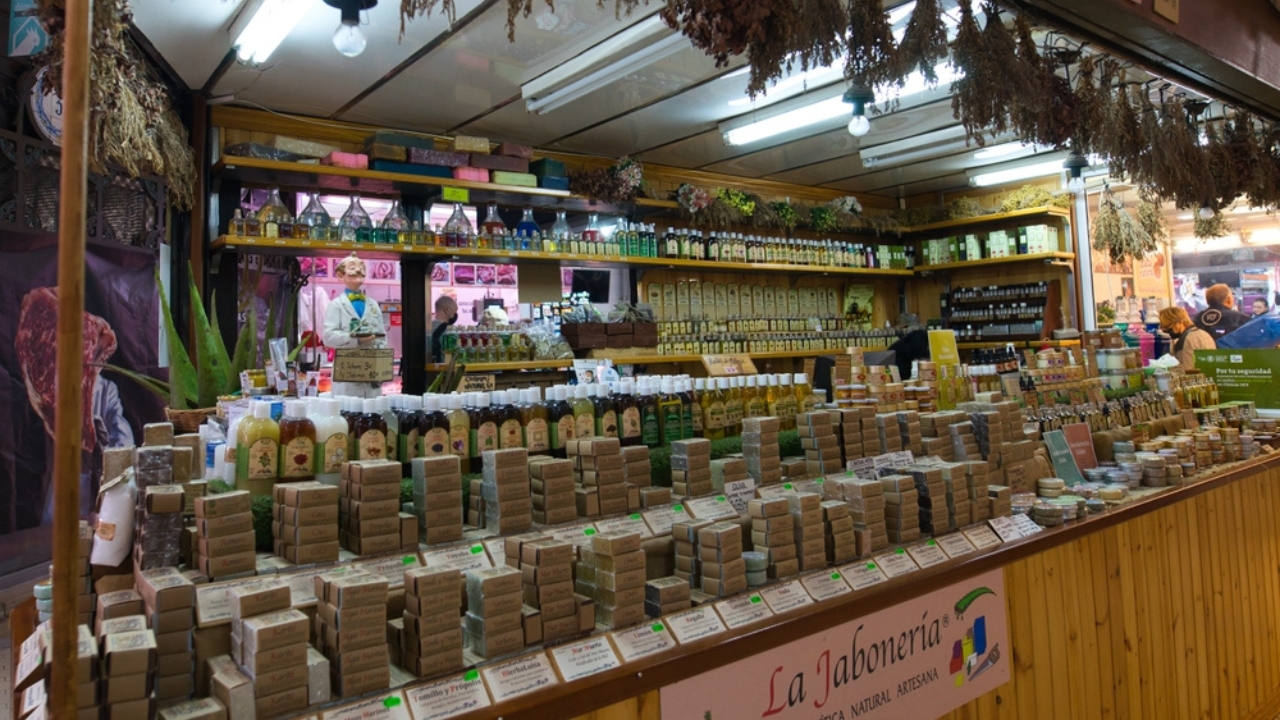 Craft, Brand, Scale: Turning Soap-Making Into a Booming Business - soap global market ss2544839039 dnoh