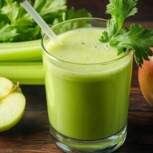 Easy Juicing Recipe for Refreshing Apple Celery Drink - Apple Celery Juice midia