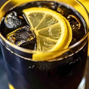 Best Black Widow Cocktail Recipe for Any Event - Black Widow Cocktail midia