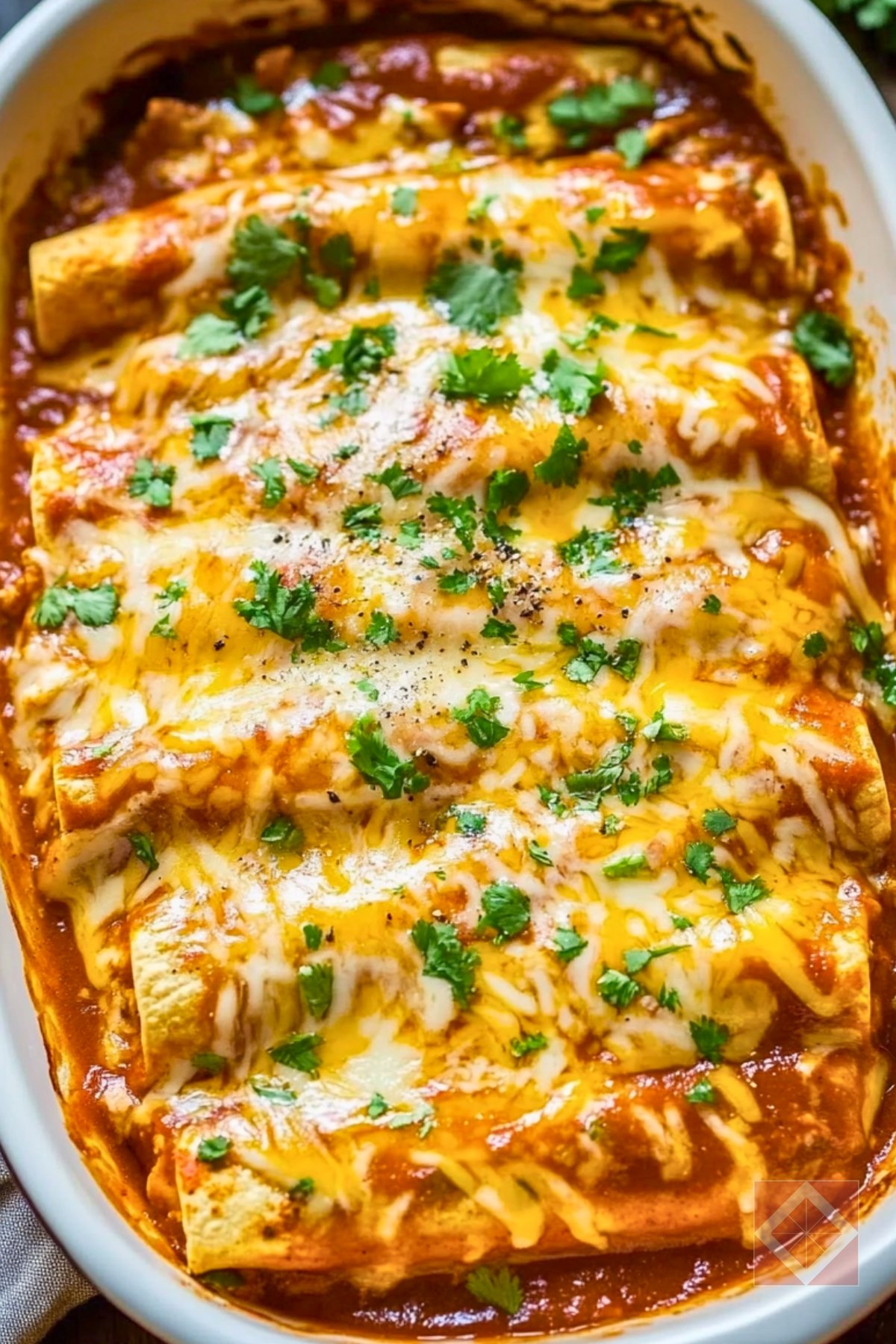 Best Easy Chicken Enchiladas One-Pot Recipe Your Family Will Love - Chicken Enchiladas pin 2 midia