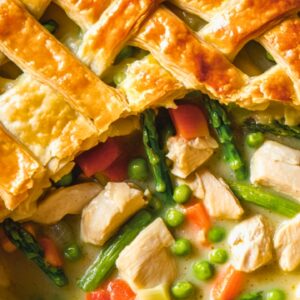 Chicken Pot Pie with Spring Vegetables One-Pot Recipe Made Simple - Chicken Pot Pie with Spring Vegetables midia