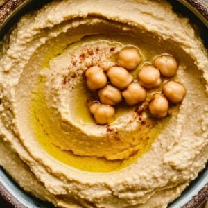 Silky Smooth Hummus Recipe for Any Occasion - Extra Smooth Hummus midia