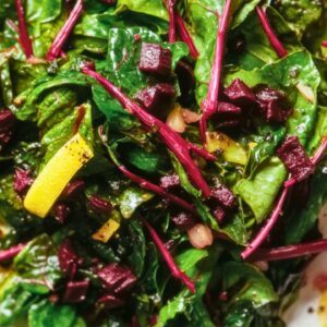 Make the Most of Beet Greens with This Easy Sauté - Garlic Sauteed Beet Greens midia