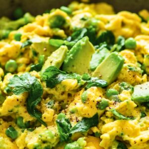 Flavorful & Healthy Green Goddess Scrambled Eggs for Busy Mornings - Green Goddess Scrambled Eggs midia