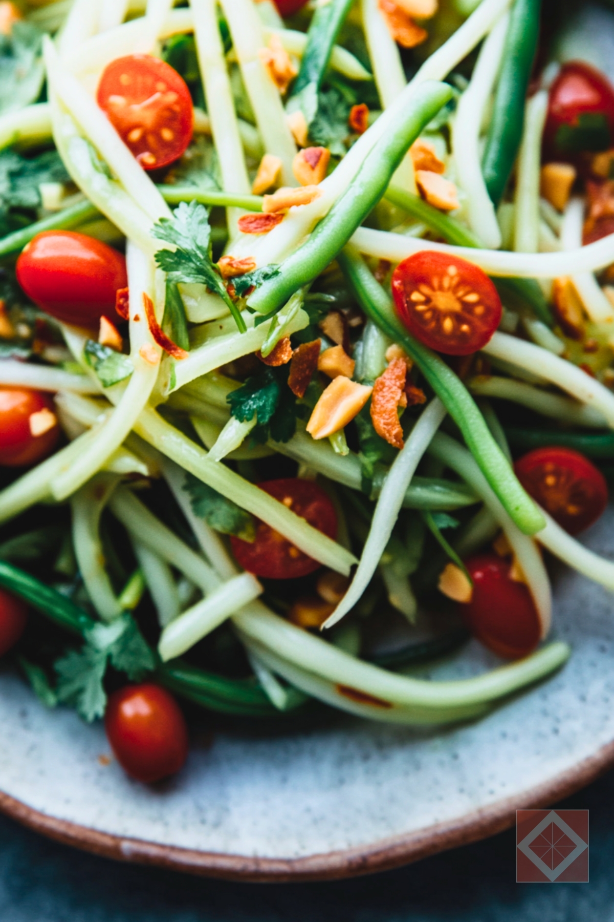 11 Best Anti-Inflammatory Veggie & Legume Recipes to Nourish Your Body - Green Papaya Salad pin 1 midia