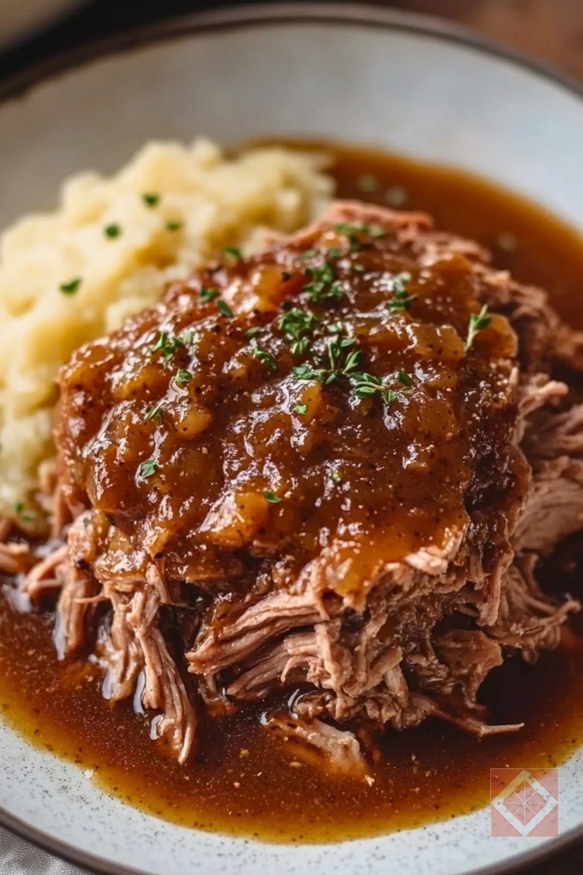 14 High-Protein Meat Recipes That Are Actually Healthy (And Crazy Delicious!) - Maple Mustard Pulled Pork pin 1 midia