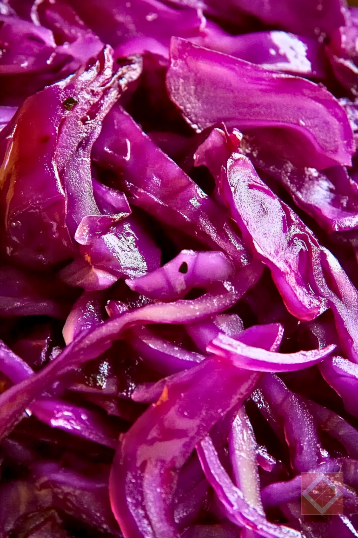 Sautéed Red Cabbage: A Perfect Side for Any Meal - Sauteed Red Cabbage pin 1 midia