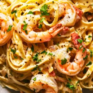 Easy Shrimp Scampi Alfredo Recipe: Perfect for Pasta Night - Shrimp Scampi Alfredo midia