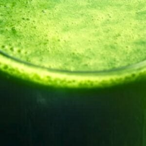 Best Spicy Green Juicing Recipe to Boost Energy - Spicy Green Juice midia 2