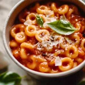 Elevate Your Pasta Game with An Easy Tomato-Parmesan Pasta Recipe - Tomato Parmesan Pasta midia