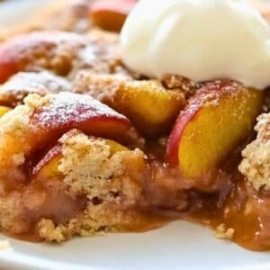 Irresistible Caramelized Peach Snickerdoodle Cobbler - Caramelized Peach Snickerdoodle Cobbler midia