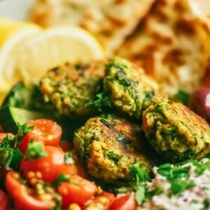 Quick High-Protein Vegan Courgette Falafel Bowl - High Protein Vegan Courgette Falafel midia