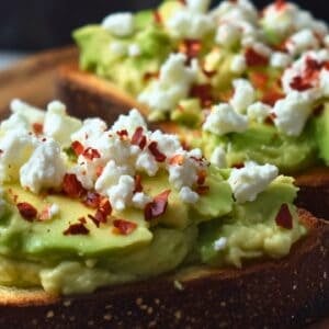 Tasty Goat Cheese Avocado Toast for Keto Diets - Keto Goat Cheese Avocado Toast midia