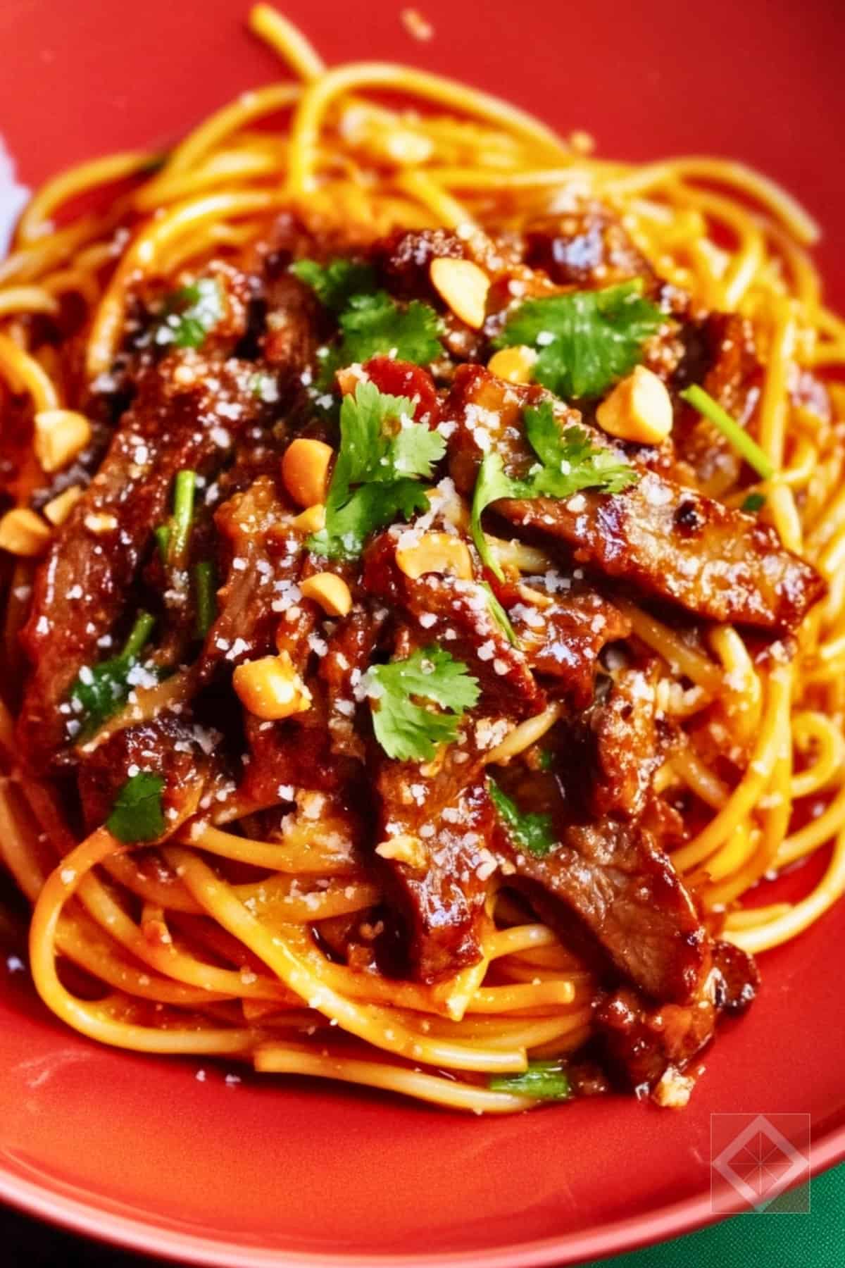 Easy & Delicious Sesame Beef Noodles You'll Love - Saucy Sesame Beef Noodles pin 3 midia 1