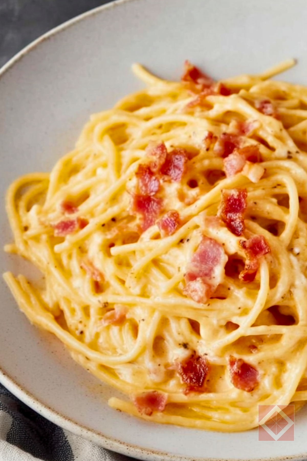 Spaghetti Carbonara Made Easy in an Instant Pot - Spaghetti Carbonara pin 2 midia