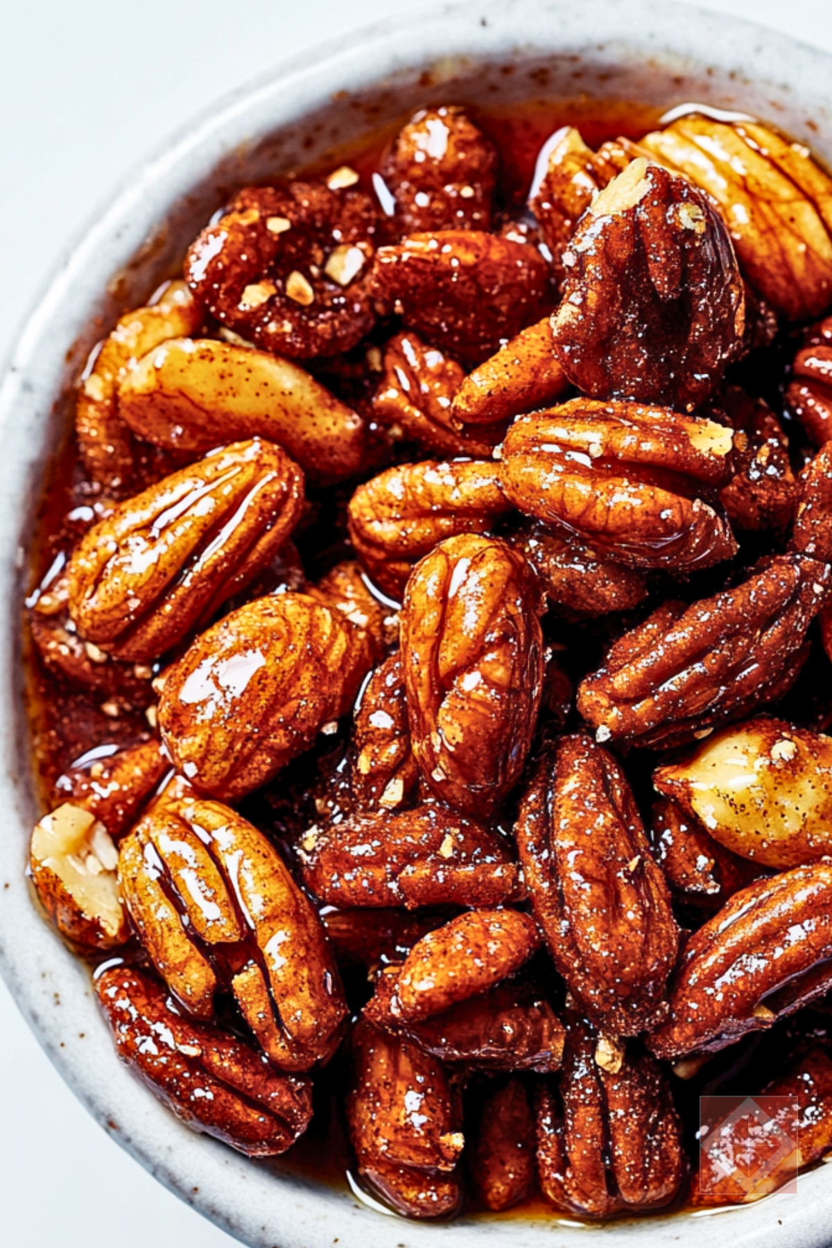 Spiced Maple Nuts for Guilt-Free Snacking - Spiced Maple Nuts pin 1 midia
