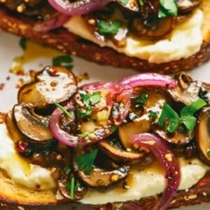 Delicious Vegan Toast with High-Protein Butter Bean Purée - Vegan Toast with High Protein Butter Bean Puree midia