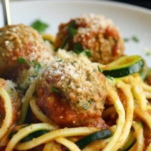 Zoodles & Meatballs: A Tasty, Guilt-Free Keto Pasta Swap - Zoodles Meatballs Boat midia