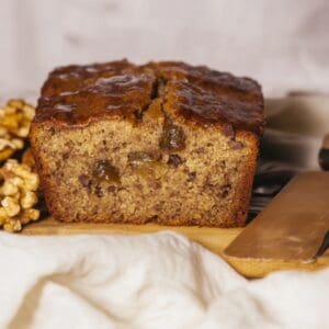 The Timeless Charm of Old-Fashioned Date Nut Loaf - Date Nut Loaf midia