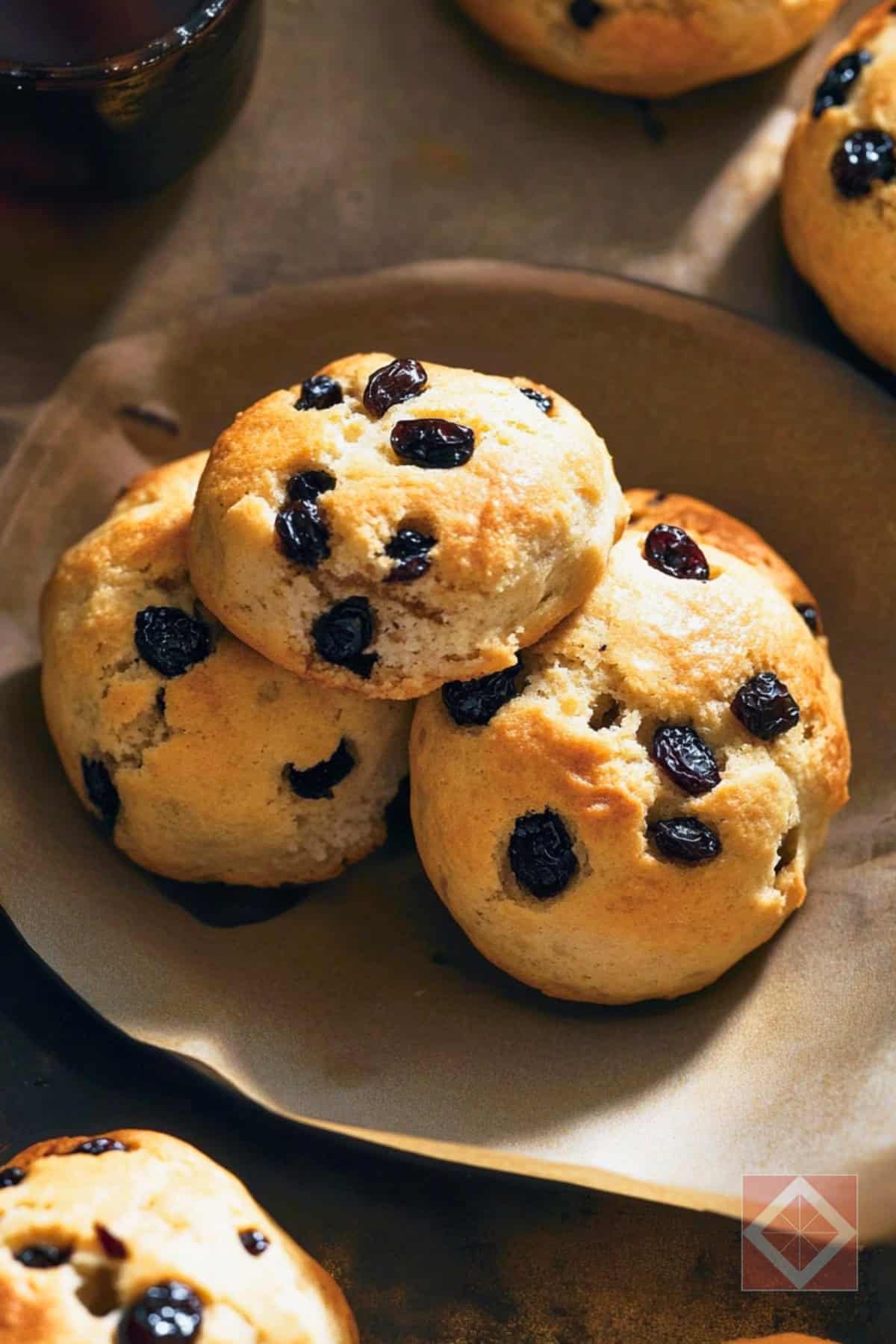 Easy Soul Cakes Recipe for a Traditional Halloween Bake - Easy Soul Cakes pin 1 midia