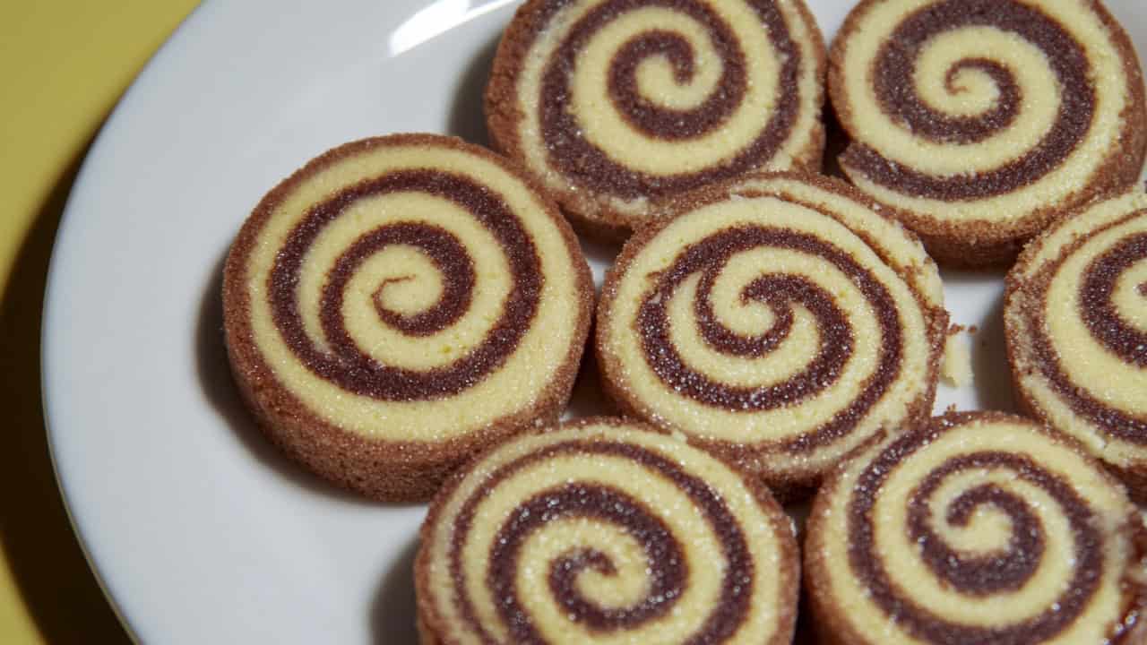 Icebox Pinwheels: 1930's Classic Swirled Cookies to Love - Icebox Pinwheels midia
