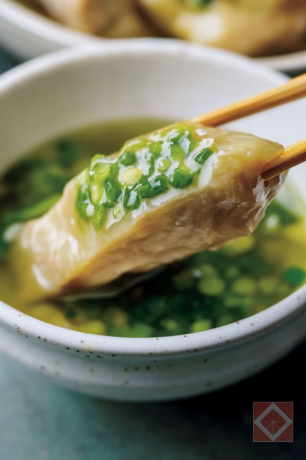 Raw Ginger-Scallion Oil: Bold Flavor in Seconds - Raw Ginger Scallion Oil pin 1 midia