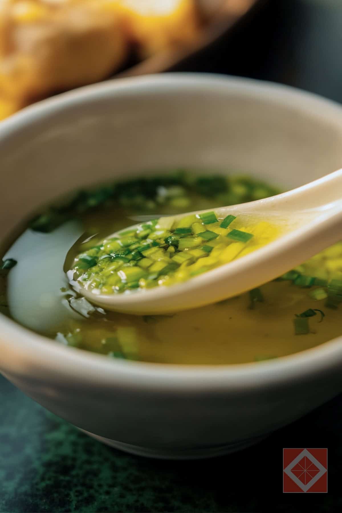 Raw Ginger-Scallion Oil: Bold Flavor in Seconds - Raw Ginger Scallion Oil pin 2 midia